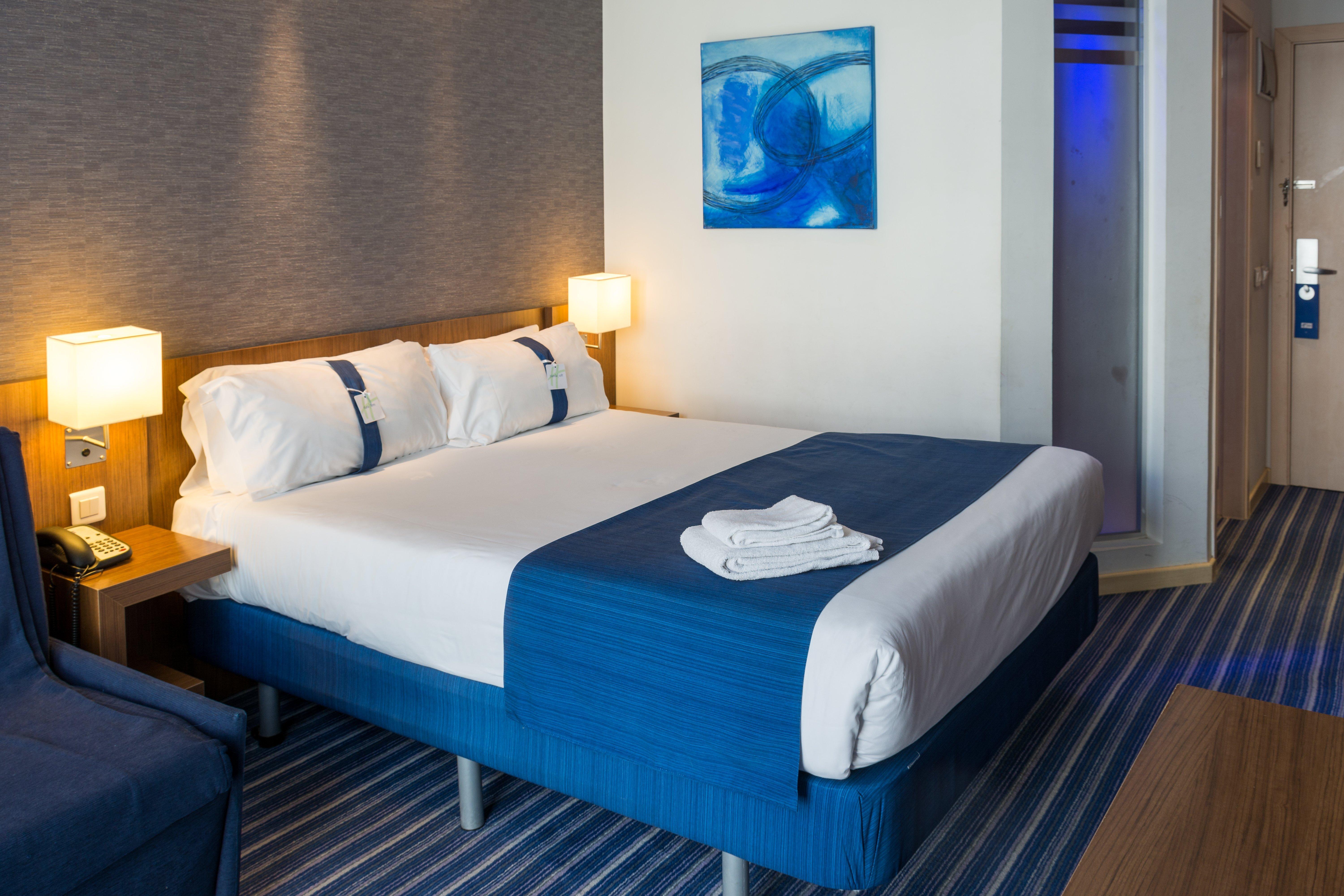 Holiday Inn Express Madrid Leganes By Ihg Kültér fotó