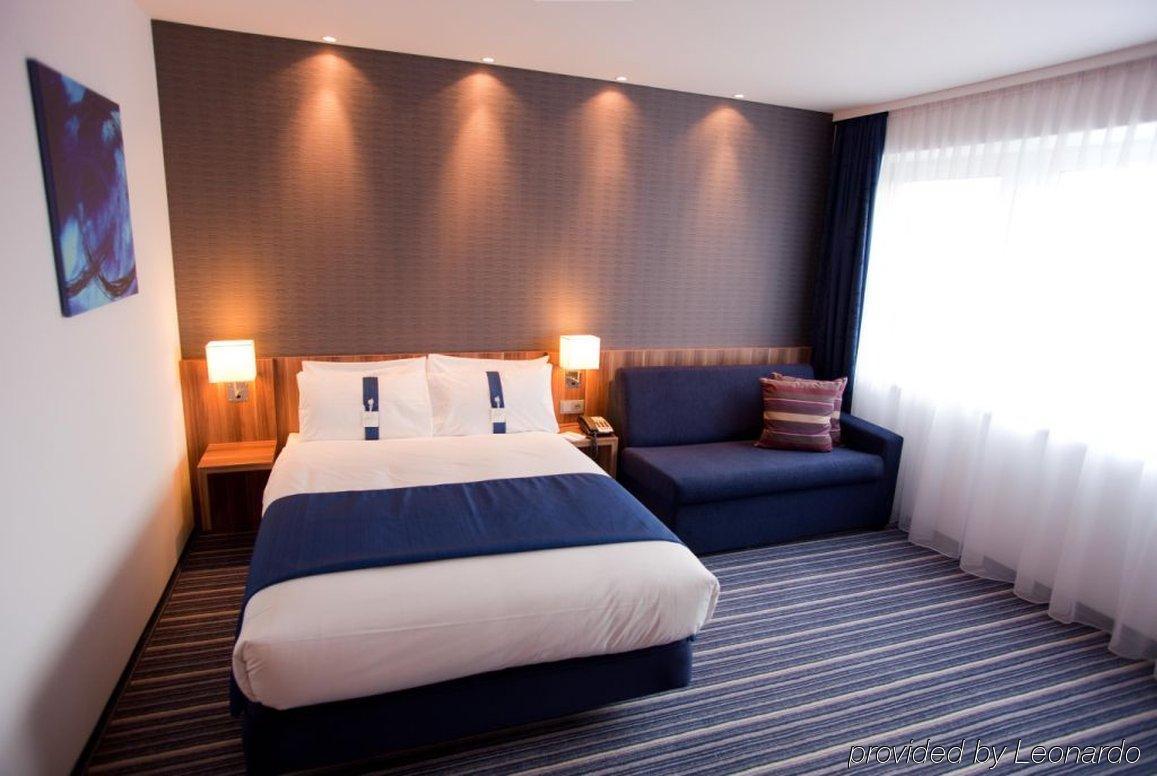 Holiday Inn Express Madrid Leganes By Ihg Szoba fotó